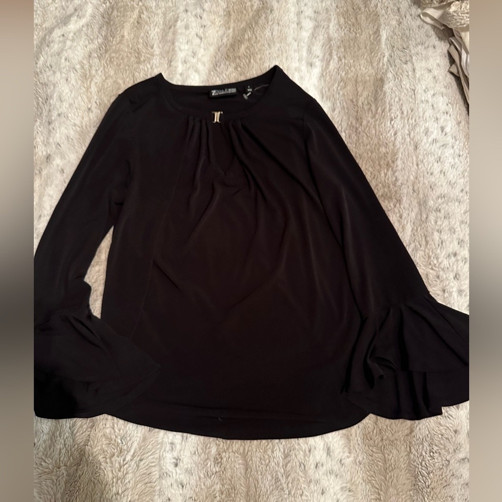NY&Co top